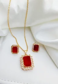 Color Charm Necklace Set